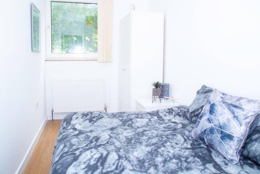 Shoreditch Hoxton Large 3 Bed Garden Flat Free Parking Aor Only Лондон Екстериор снимка
