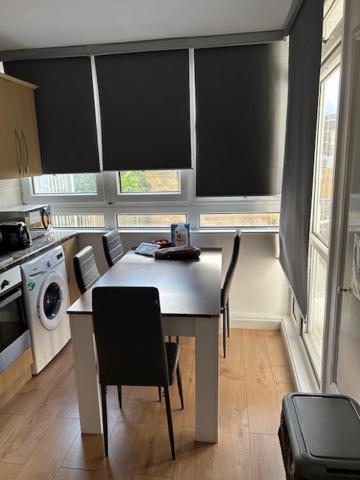 Shoreditch Hoxton Large 3 Bed Garden Flat Free Parking Aor Only Лондон Екстериор снимка